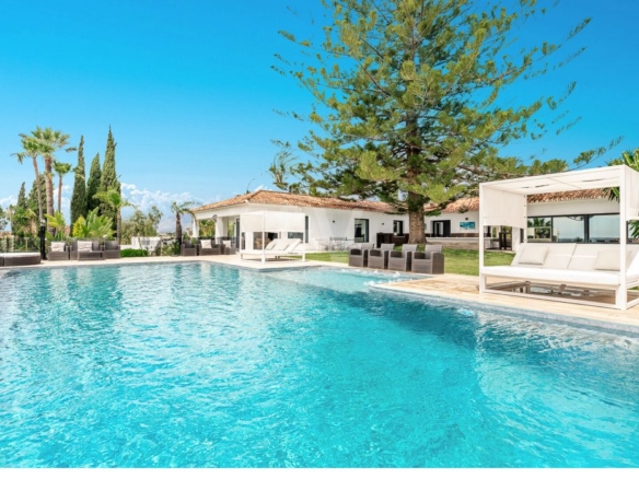 Versace Villa in Elviria, Marbella.