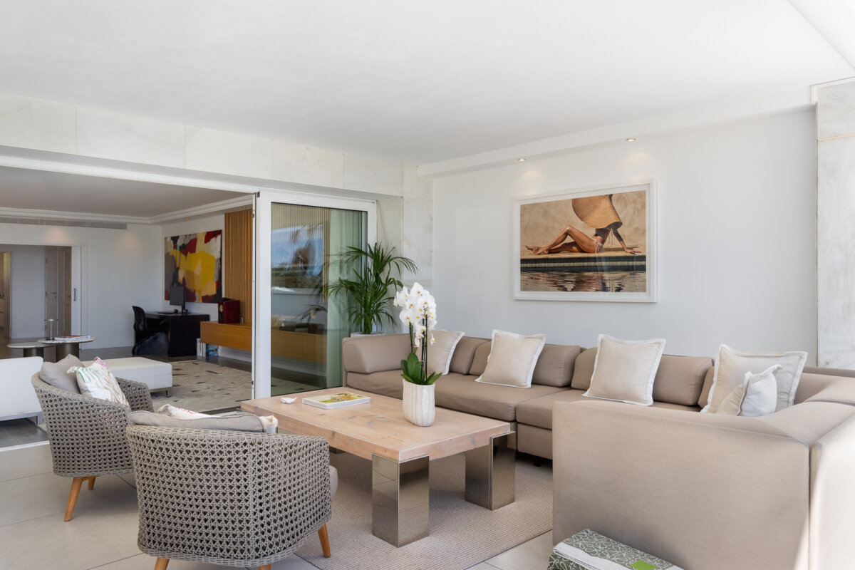 Los Granados – Phase II – Puerto Banus – Luxury Apartment For Sale (18) Los Granados Phase II, Puerto Banus. Luxury Apartment