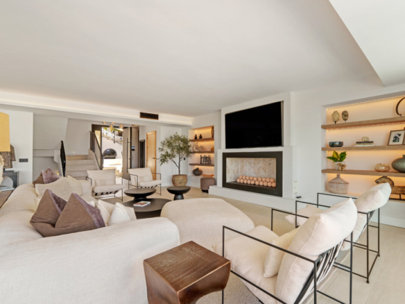 Panoramic Views from this 6 bedroom rental gem.